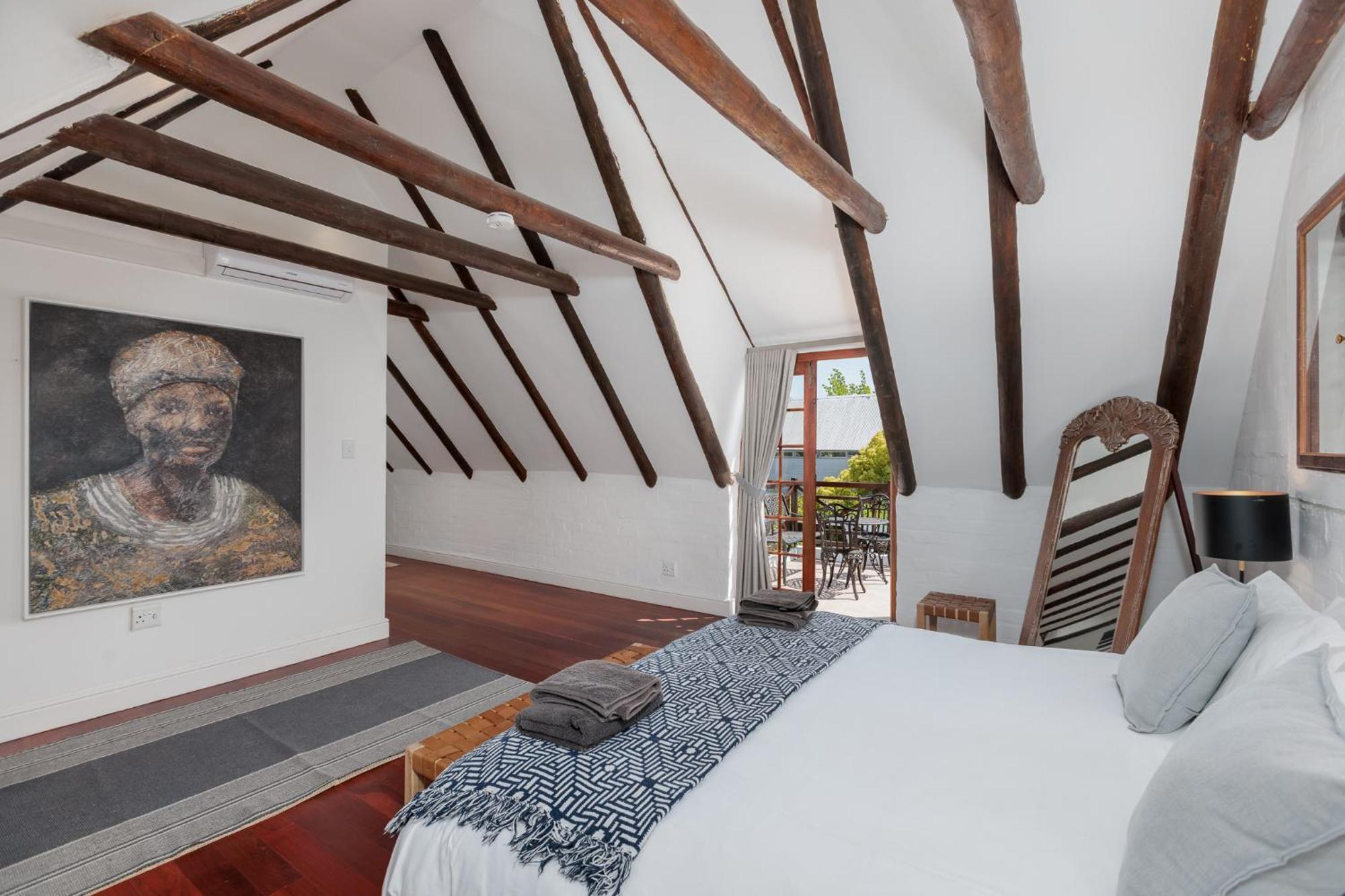 Die Rietdak - Reetdachhaus Mit Vier Schlafzimmern Kapské Město Exteriér fotografie